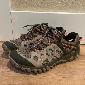 Merrell Women’s All Out Blaze hiking shoe 7.5